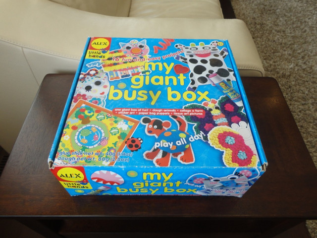 Alex "My Giant Busy Box" Craft Box Set 80% New. Play All Day in Toys & Games in Kitchener / Waterloo