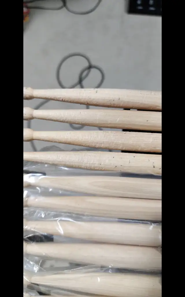 Vic Firth Drum Sticks in Drums & Percussion in Ottawa - Image 5