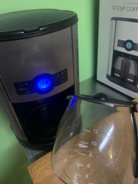 Coffee machine 12 cups - PC