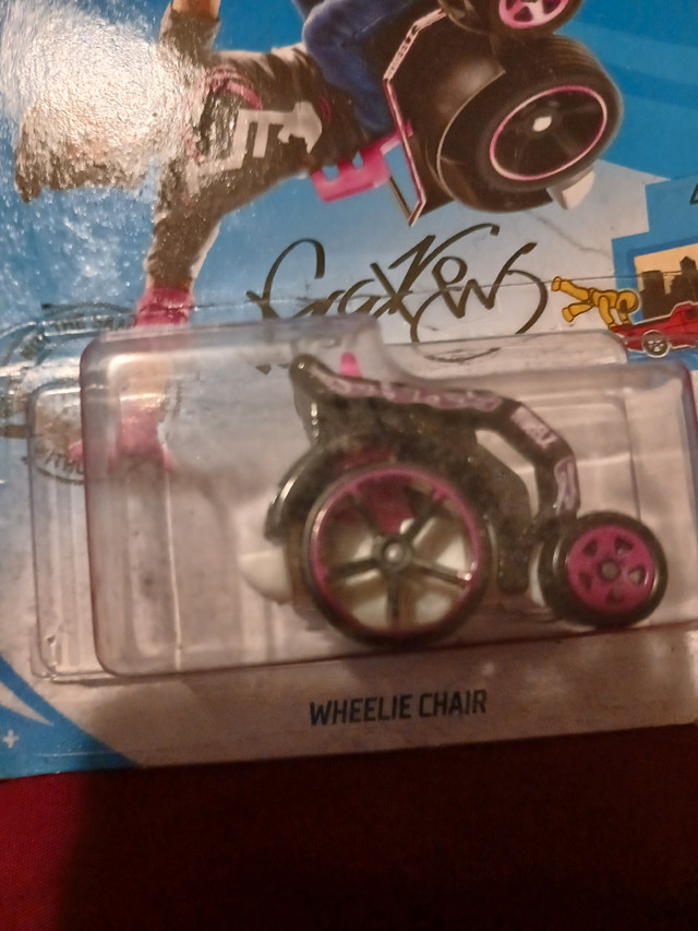 Hot Wheels Aaron Wheelz Pink/Black Variant New in Toys & Games in City of Halifax - Image 3