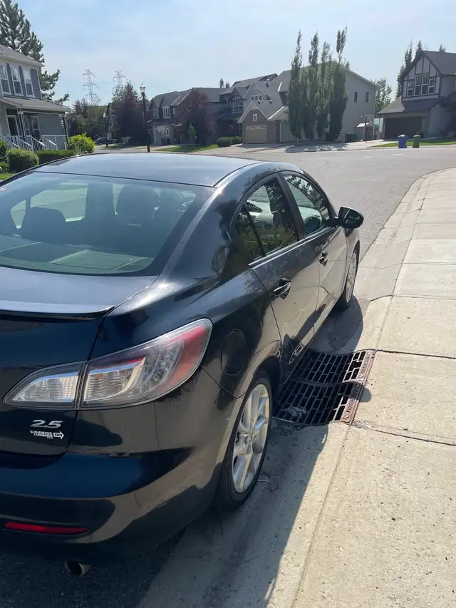 2012 Mazda 3 GT543426405603758084