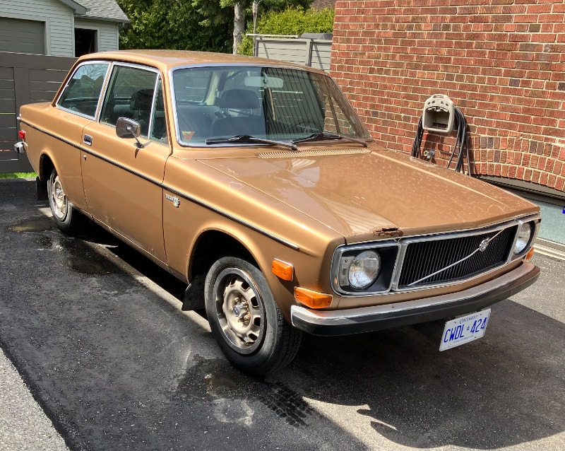 1972 VOLVO 142E MANUAL TRANSMISSION w/OVERDRIVE Classic Cars City