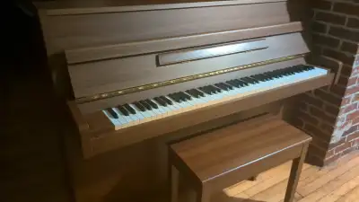 Yamaha Piano (Can Deliver), View more