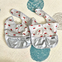 Baby bibs for solid