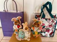 Set of 3 Easter bunny figurines with gift bag