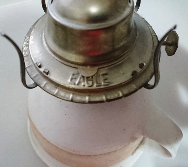 Vintage Kerosene  Pottery Lamp with Ceramic Base in Arts & Collectibles in Oshawa / Durham Region - Image 4