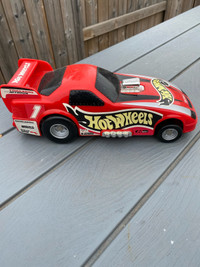 Hot wheels car carriage 