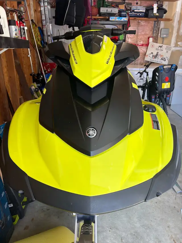 2023 Yamaha Waverunner VX Cruiser 10.7 Hrs HO  in Personal Watercraft in Hamilton - Image 3