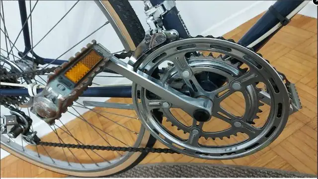 CLASSIC RALEIGH CHALLENGER 10-SPEED ROAD BIKE in Road in London - Image 4