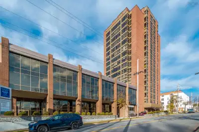 608 6369 Coburg Road, Halifax Welcome to this fully furnished, one bedroom, one bathroom condo with...