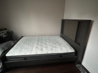 Queen Size bed with mattress