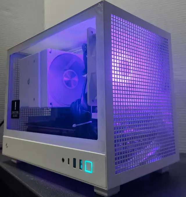 RTX 3080, Ryzen 5 3600X Mini ITX Portable Custom PC in Desktop Computers in Windsor Region - Image 2