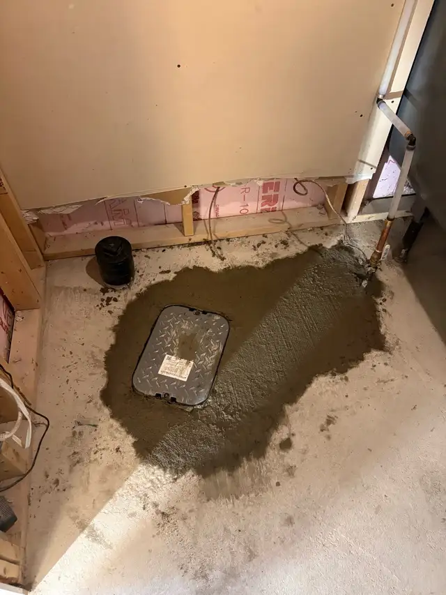 Experienced Plumber – Pumps, BWV & Repairs / Plo552489598835773449