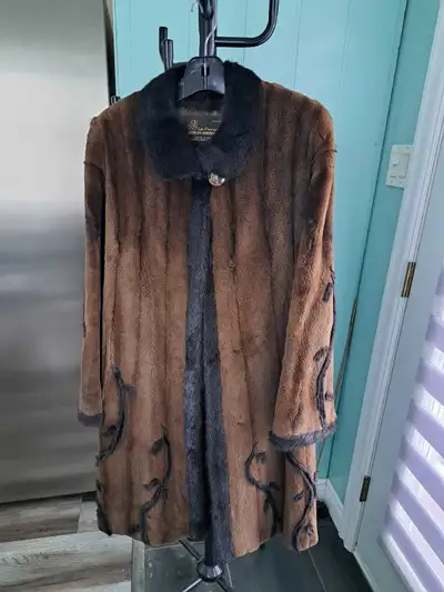 manteau de fourrure vison femelle modèle exclusif pour femelle , View more