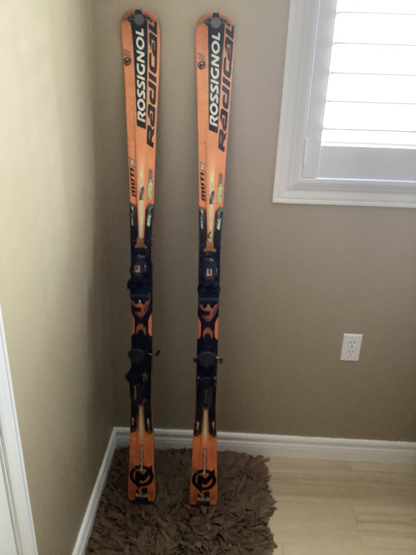 Ski.   Adult.    Rossignol. in Ski in Kitchener / Waterloo - Image 4