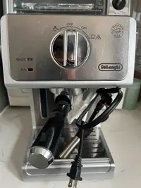 De'Longhi ECP3220 Bar Pump Espresso and Cappuccino Machine,