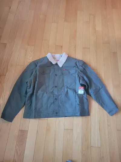 New Men's Wrangler green trucker size xxl jacket, View more