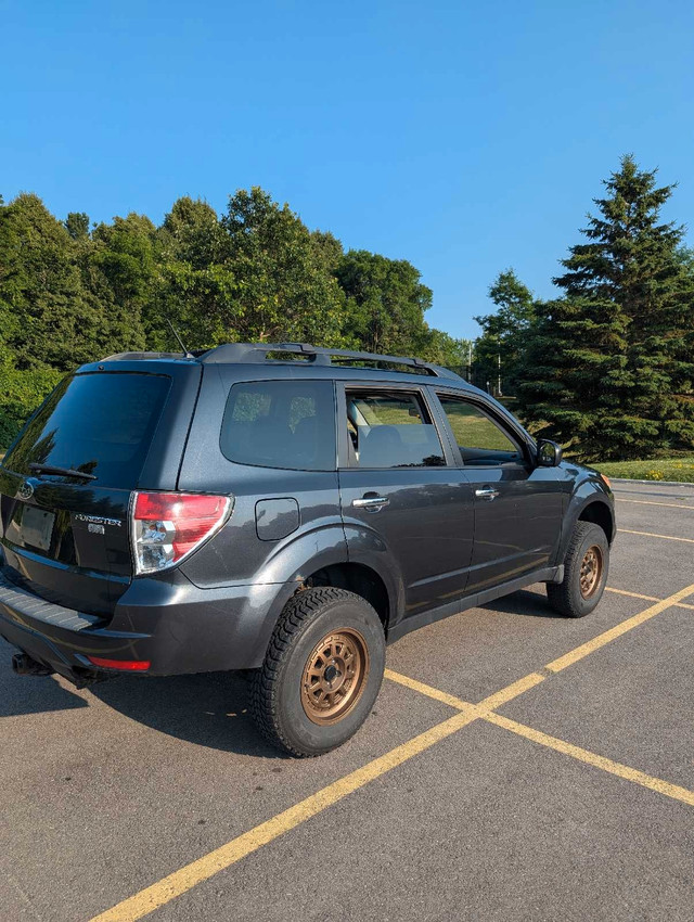 2009 Subaru Forester  in Cars & Trucks in Hamilton - Image 4