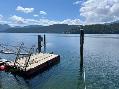 20x12 Bardge on Harrison lake steel floats 2x2square by 20 ft can carry 8000 lbs hasv15 horse Yamaha...