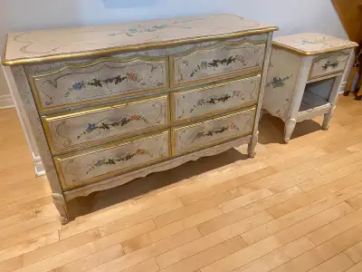 Beautiful vintage Italian painted chest of drawers and side table 1500 or best reasonable offer. The...