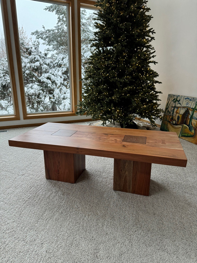 Structube Connor coffee table; solid acacia wood in Coffee Tables in Winnipeg
