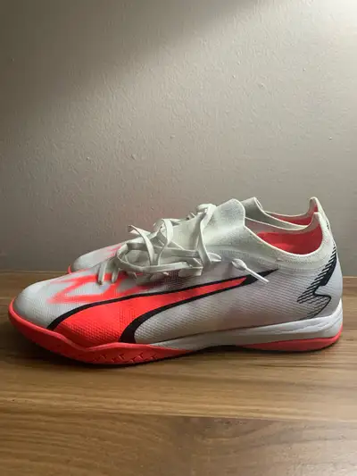 Puma ultra match, View more