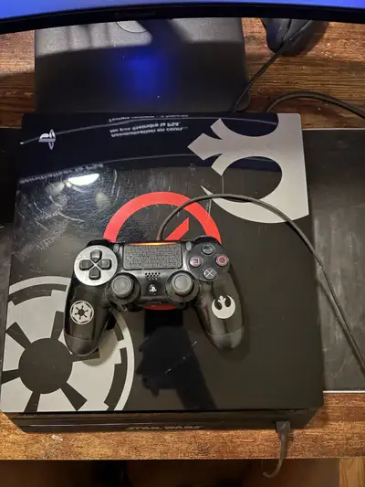 PS4 Pro 1To Battlefront II + Manette + 5 Jeux, View more