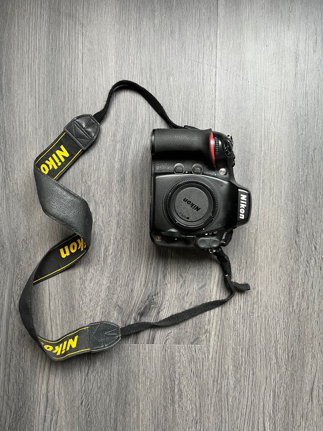 Nikon D800 in Cameras & Camcorders in St. Albert