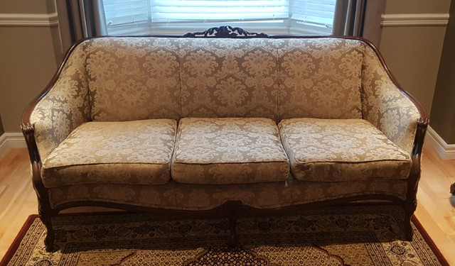 Anitque couch and chair in Couches & Futons in Peterborough