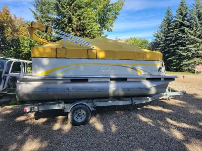 16' Avalon Catalina Pontoon Boat for sale. New cover for boat and Bimini. Runs and drives perfect, e...