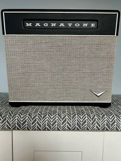 Magnatone Super 15 , View more
