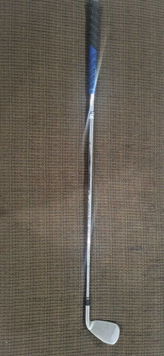 Lefty Taylormade Tour Burner Pitching Wedge  in Golf in Bedford - Image 5