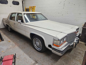 1988 Cadillac Brougham