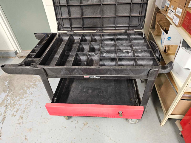 Mobile work cart  in Tool Storage & Benches in Winnipeg