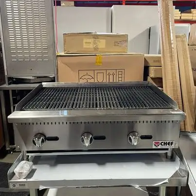 Commercial 36" Manual Radiant Charbroiler -35,000 BTUs/Burner in Other in City of Toronto - Image 3