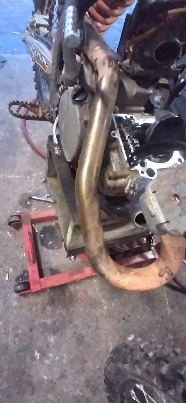 08 ktm250sxf parts cylinderhead and more  77036020244 in Other in Annapolis Valley - Image 9