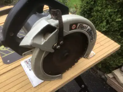 Black & Decker builders circular saw, View more