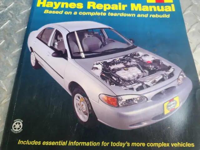 Haynes Ford Escort & Mercury Tracer 1991-2000 Repair Manual in Other in Windsor Region - Image 4