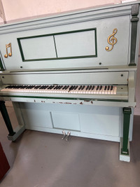 Awesome piano for sale 
