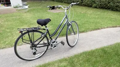 Vélo Giant femme, View more