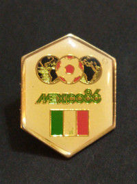 1996 Mexico World Cup Canada soccer pin dated 1984