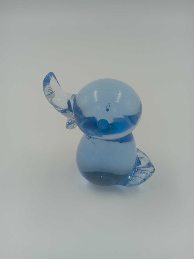 Duck paperweight in blue in Arts & Collectibles in St. Catharines - Image 3