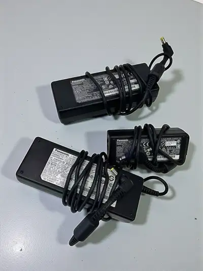 Uniway compute5.5 * 2.5mm Power Charger Fit for Panasonic laptop, View more