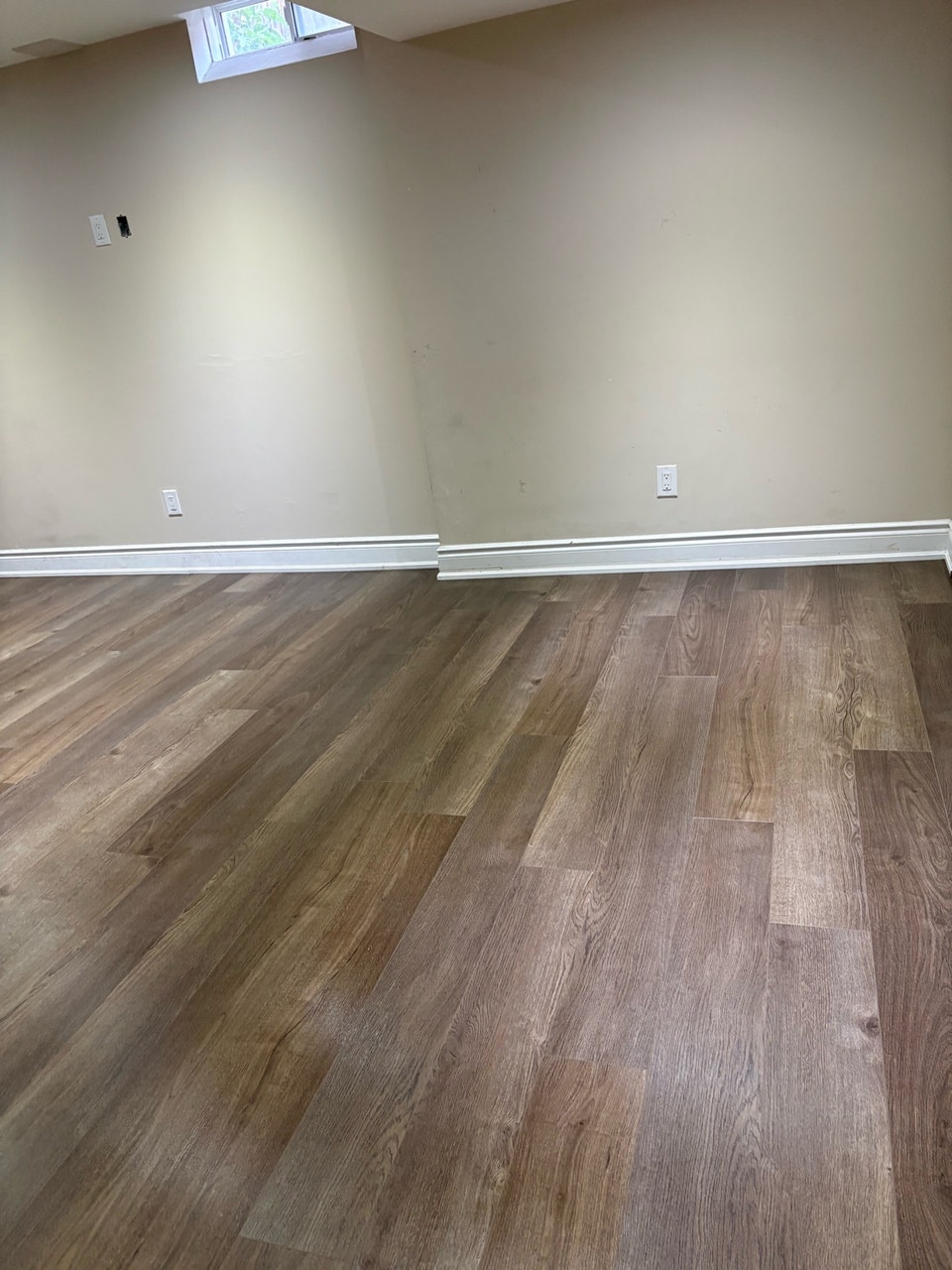 basement for rent 4