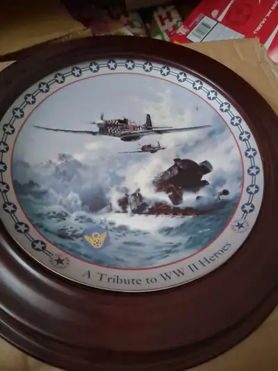 WW 2 decorative plates .Have 3 .Best offer cheap .call or text 613 570 0705.