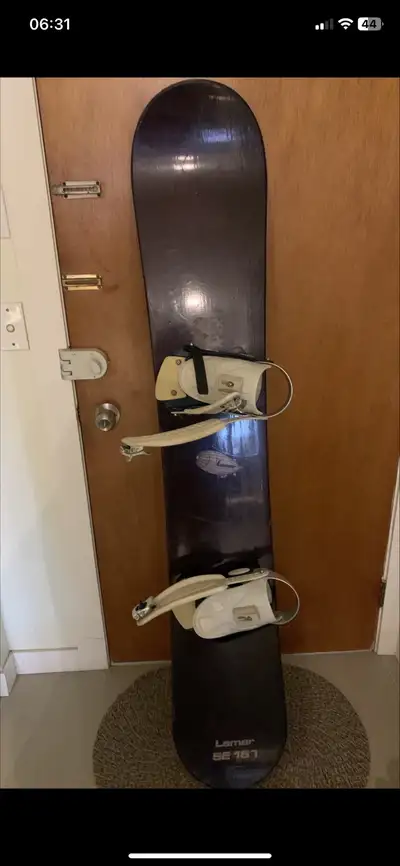 snowboard 175 cm et botte 11.5, View more