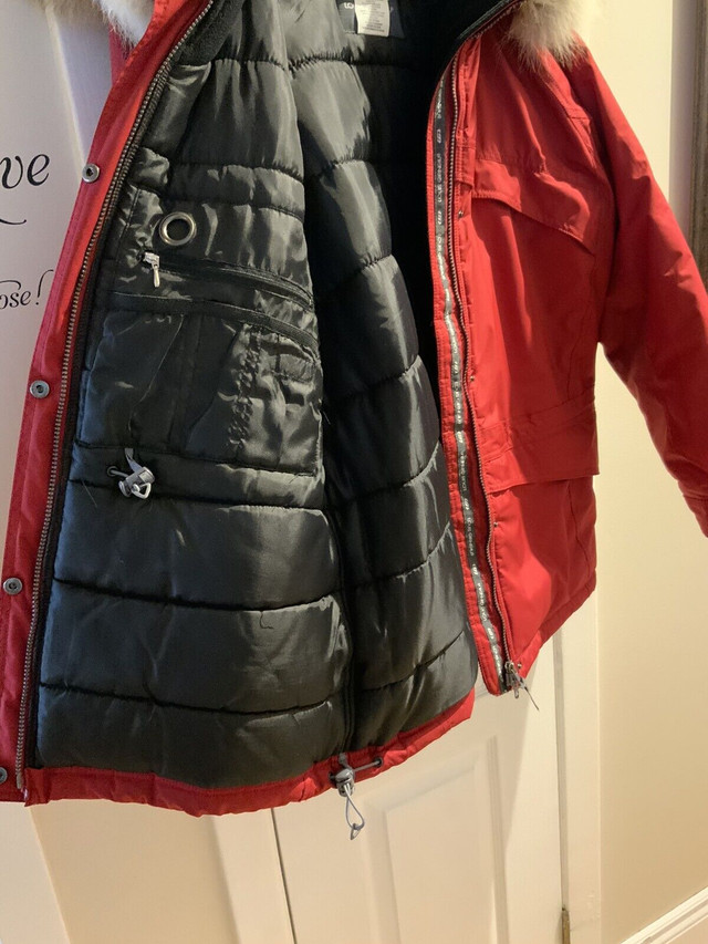 Manteau pr femme - Louis Garneau (tu cherches un manteau chaud!) dans Femmes - Hauts et vêtements d'extérieur  à Ville de Montréal - Image 4
