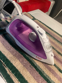 T Fal ultra glide clothes iron 
