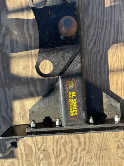 Trailer slide in hitch, View more