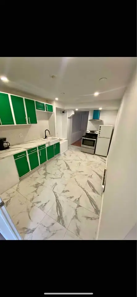 Chambre à louer À 30 secondes de marche du métro Joliette